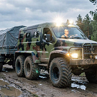 ЗВМ-39083 "Вея" (6x6) с двухосным прицепом ЗВМ-39083 "Вея" (6x6) с двухосным прицепом